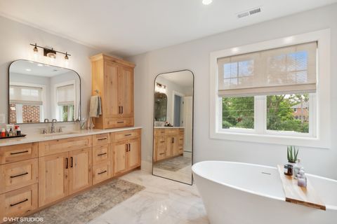 Tiny photo for 497 S Stratford Avenue, Elmhurst, IL 60126 (MLS # 12325739)