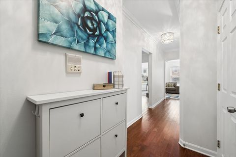 Tiny photo for 1419 W Catalpa Avenue #1N, Chicago, IL 60640 (MLS # 12586608)