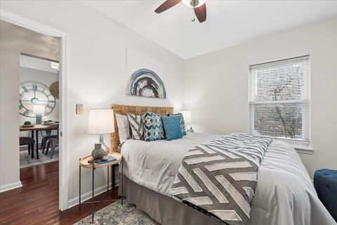 Tiny photo for 1419 W Catalpa Avenue #1N, Chicago, IL 60640 (MLS # 12586608)