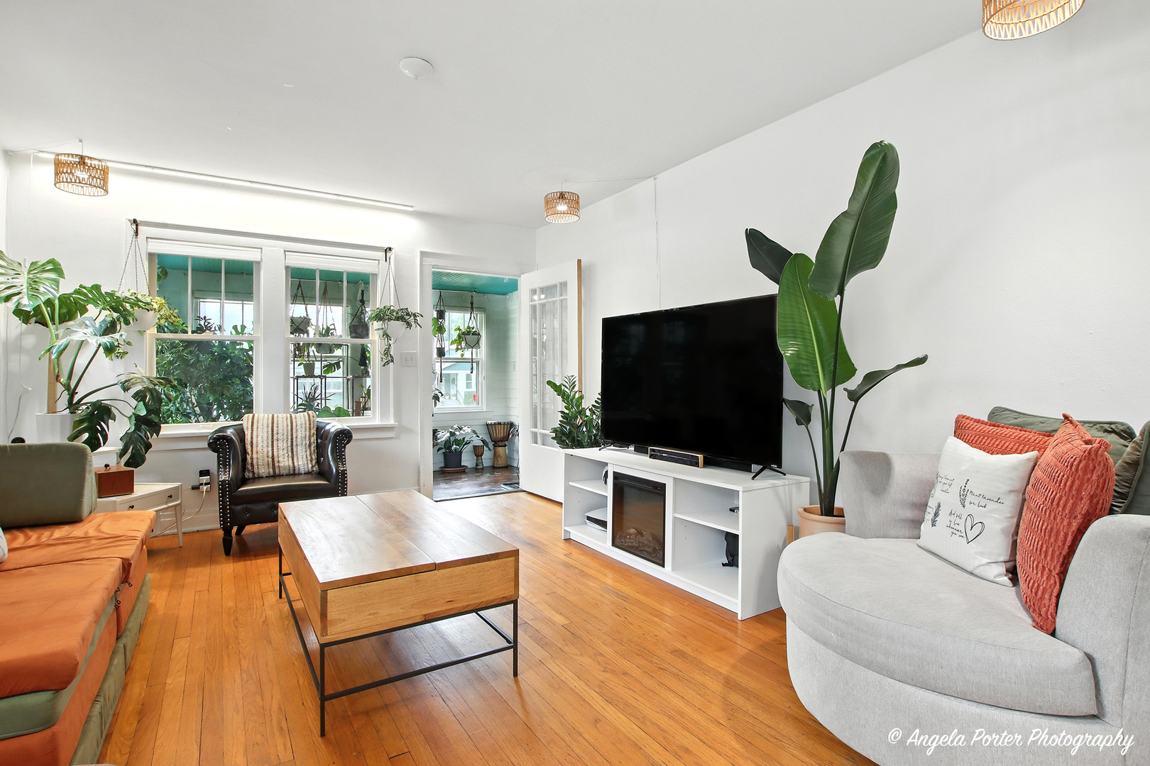 720 W Pacific Avenue