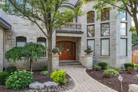 A home in Mount Prospect