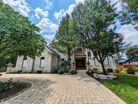 A home in Mount Prospect