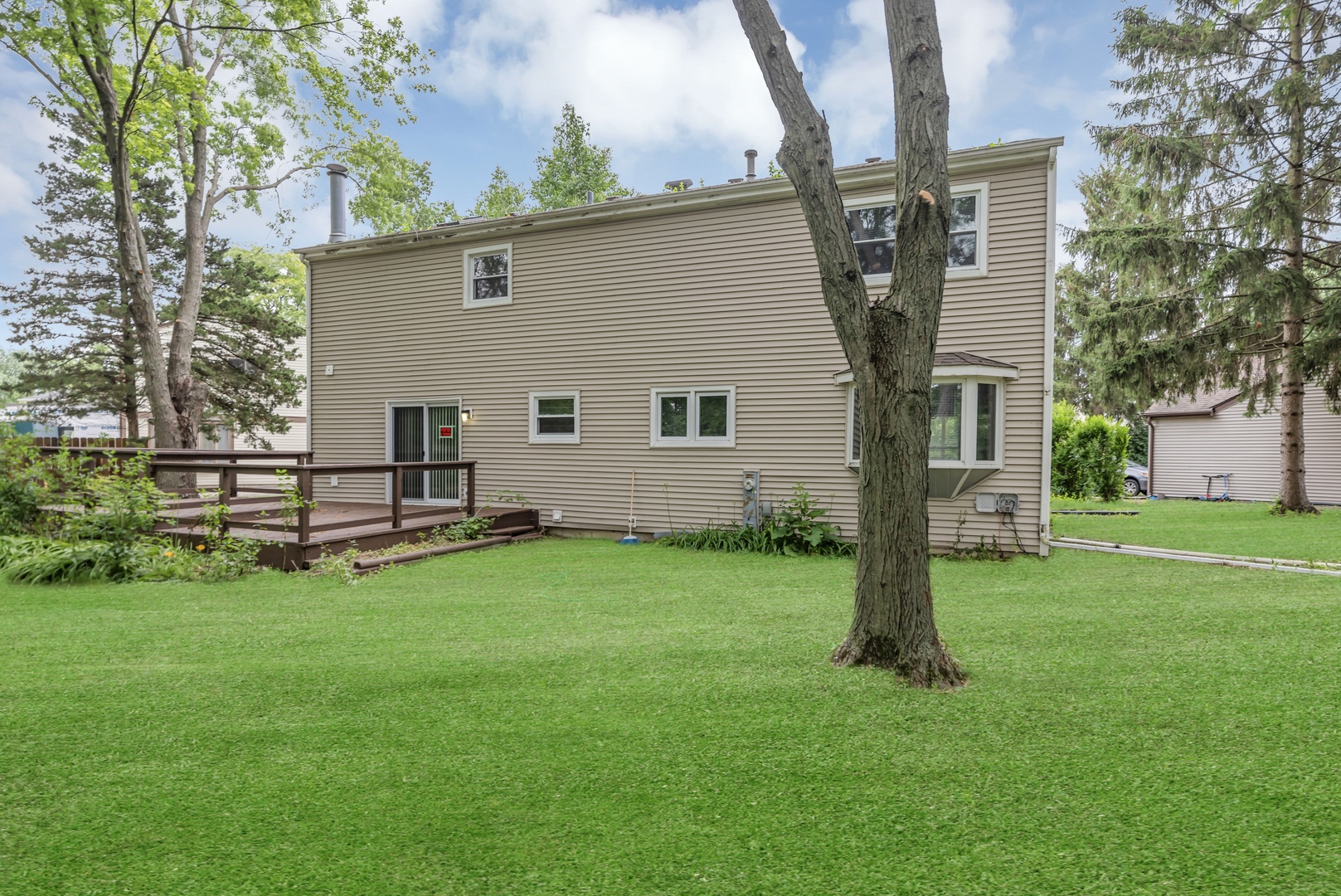 30W274 Brighton Court