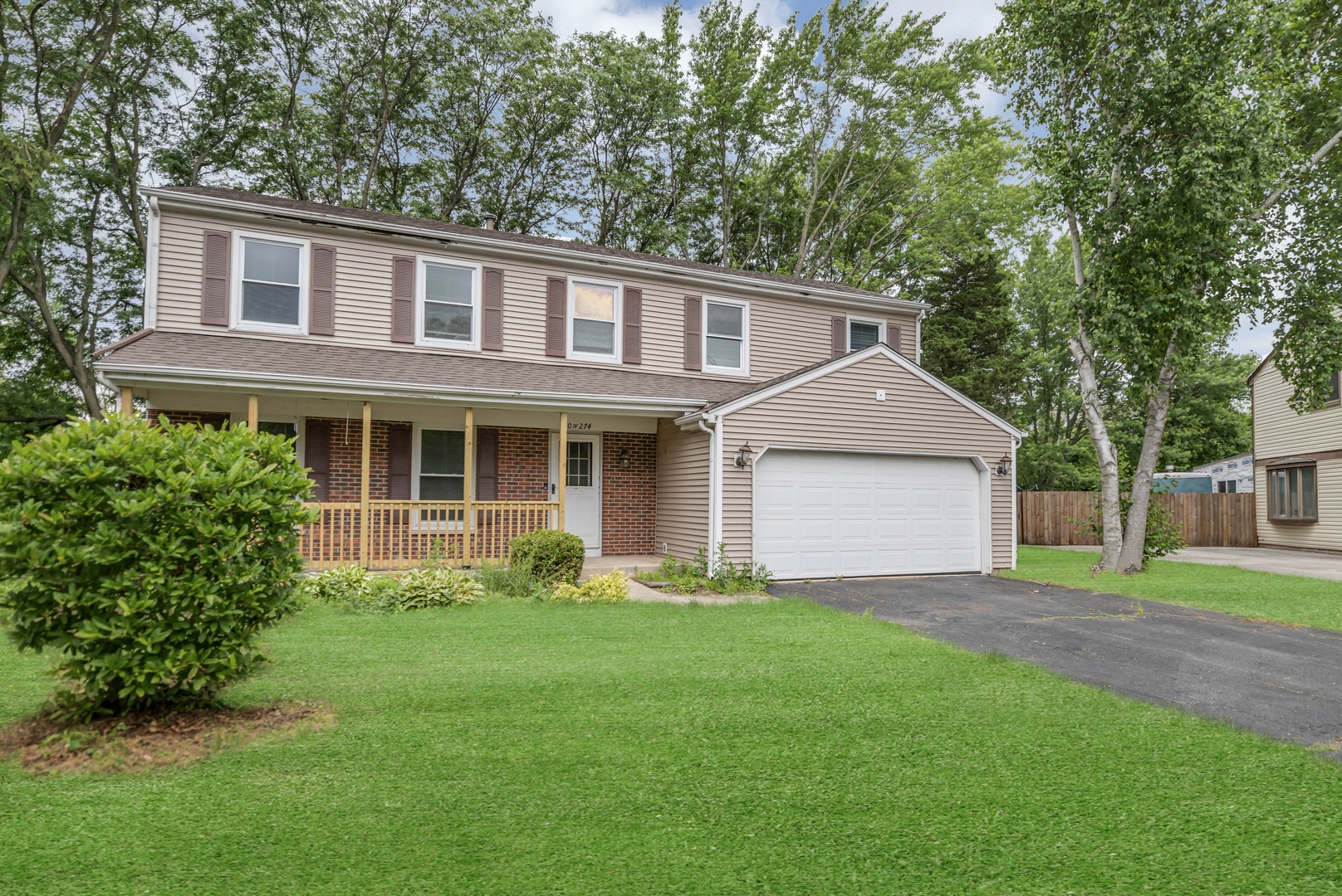 30W274 Brighton Court