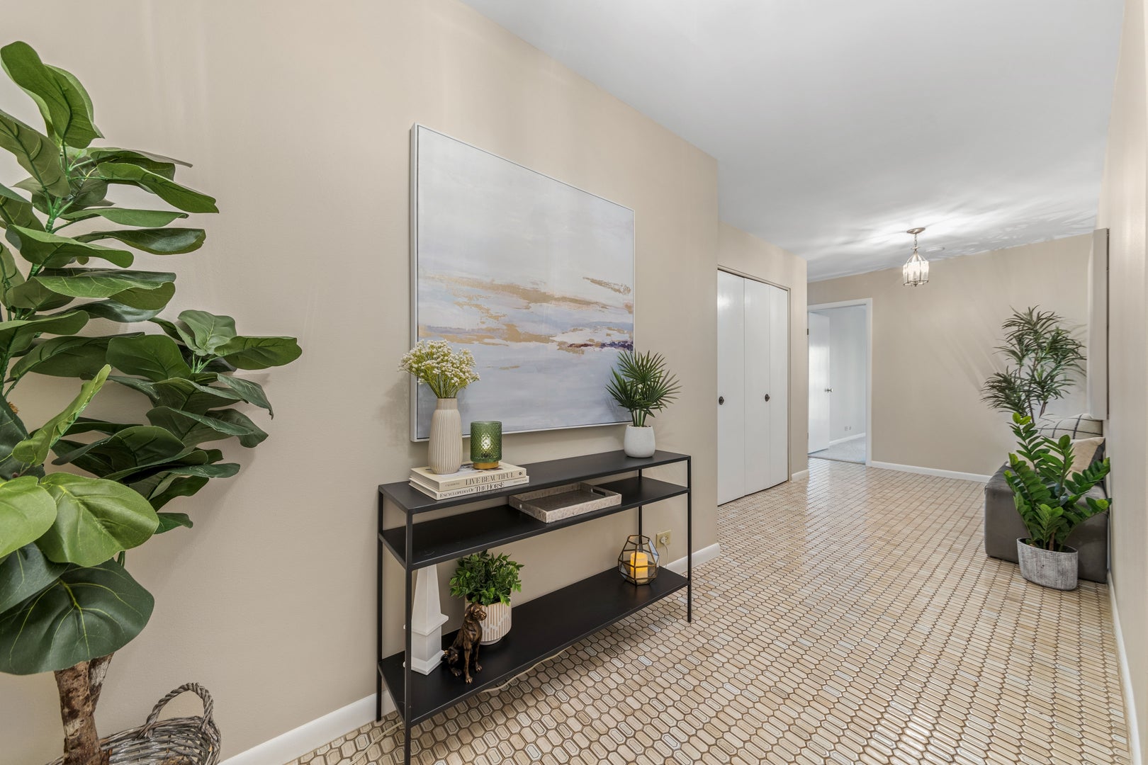 2025 Sherman Avenue 201