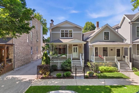 Tiny photo for 1815 W School Street, Chicago, IL 60657 (MLS # 12687683)
