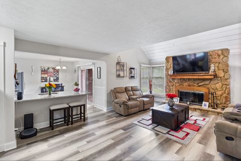 Tiny photo for 5051 Woodlake Drive, Loves Park, IL 61111 (MLS # 12544089)