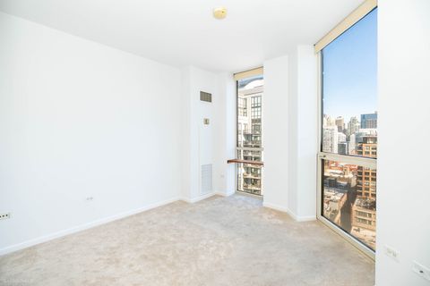 Tiny photo for 645 N KINGSBURY Street #2109, Chicago, IL 60654 (MLS # 12536024)