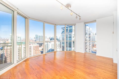 Tiny photo for 645 N KINGSBURY Street #2109, Chicago, IL 60654 (MLS # 12536024)