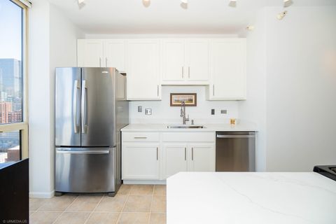 Tiny photo for 645 N KINGSBURY Street #2109, Chicago, IL 60654 (MLS # 12536024)