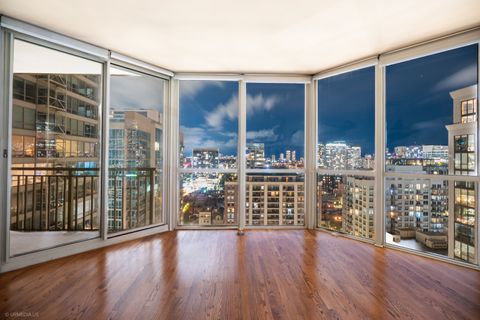 Tiny photo for 645 N KINGSBURY Street #2109, Chicago, IL 60654 (MLS # 12536024)