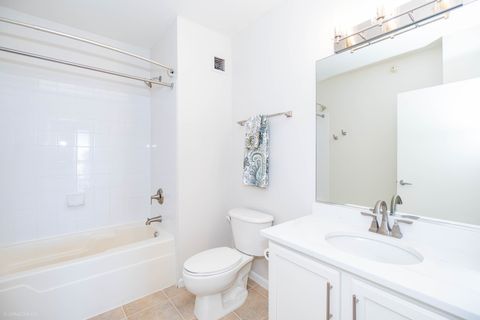 Tiny photo for 645 N KINGSBURY Street #2109, Chicago, IL 60654 (MLS # 12536024)