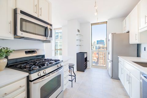 Tiny photo for 645 N KINGSBURY Street #2109, Chicago, IL 60654 (MLS # 12536024)