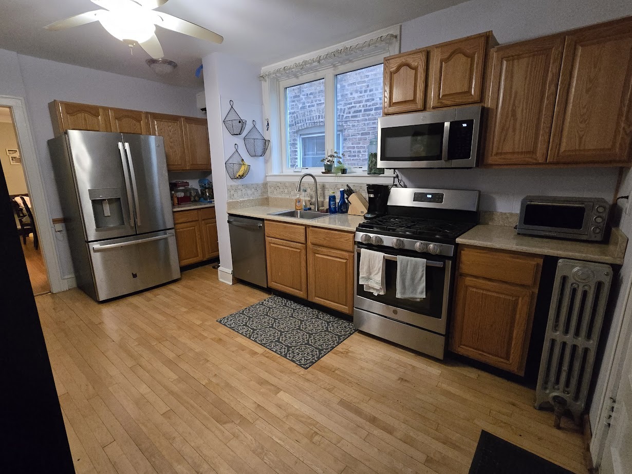 5910 N Campbell Avenue