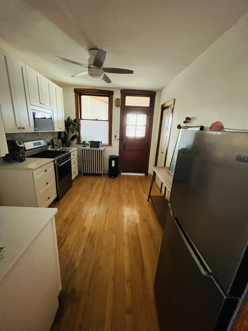 5133 W Wrightwood Avenue 2