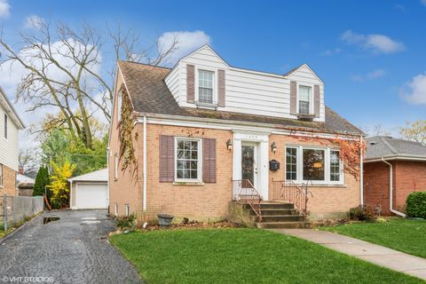 A home in Park Ridge