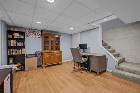 Tiny photo for 231 Evergreen Drive, Batavia, IL 60510 (MLS # 12489613)