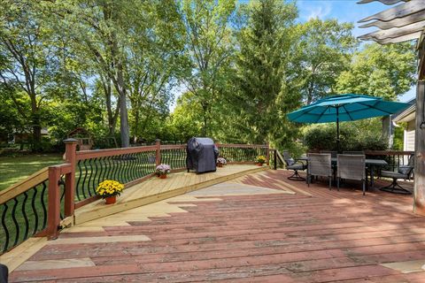 Tiny photo for 231 Evergreen Drive, Batavia, IL 60510 (MLS # 12489613)
