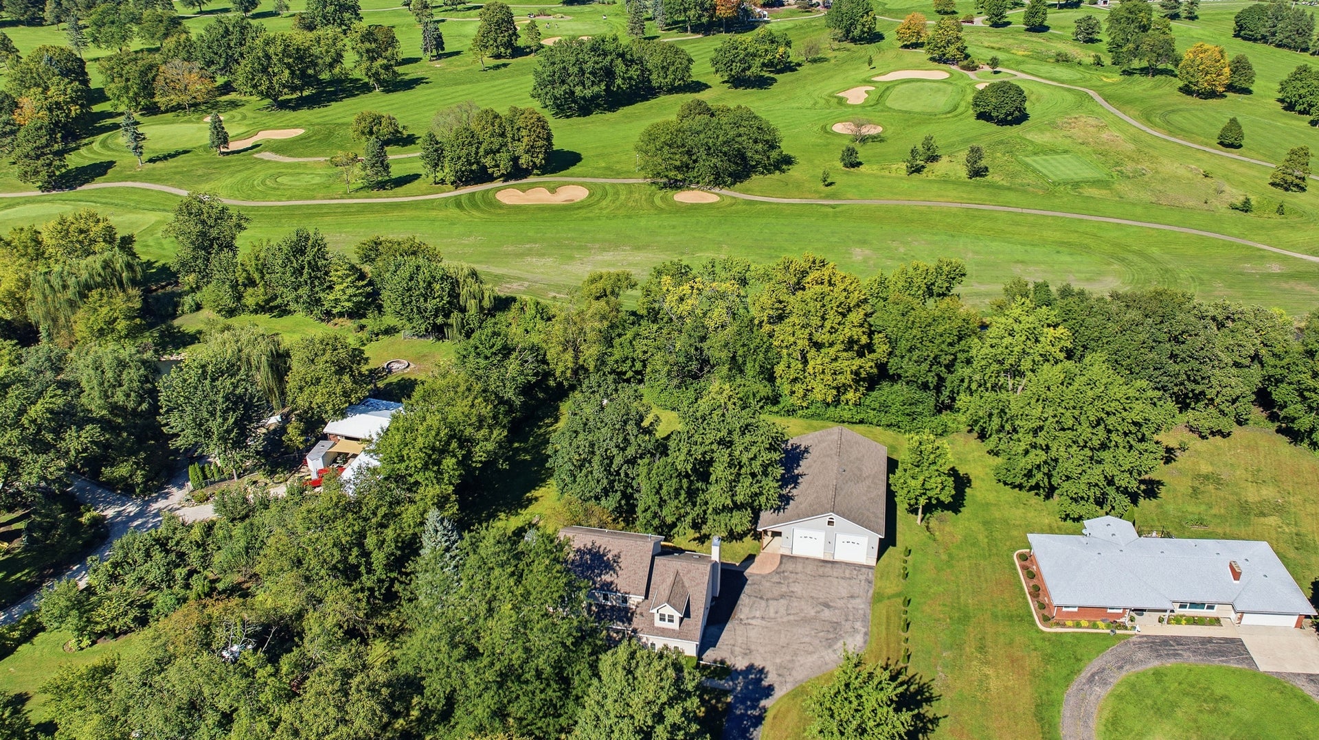 3429 Wolf Road