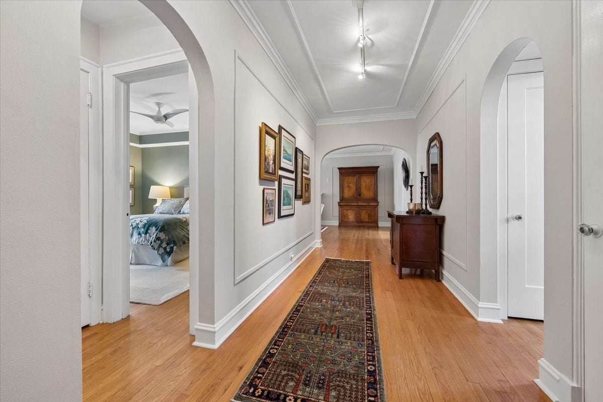 486 Sheridan Road 2