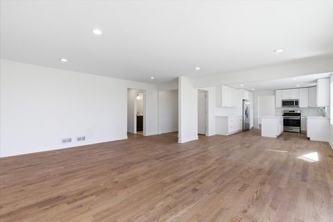 Tiny photo for 15654 S 82nd Avenue, Orland Park, IL 60462 (MLS # 12533622)