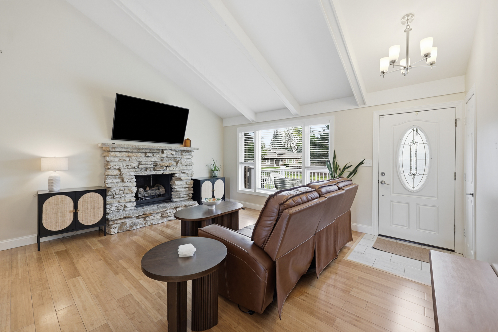 218 Windridge Drive