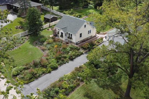 Tiny photo for 732 Rogers Road, Gurnee, IL 60031 (MLS # 12468065)