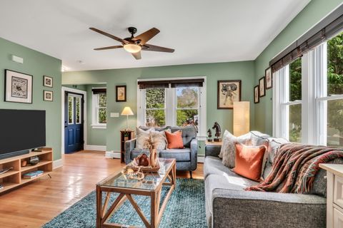 Tiny photo for 732 Rogers Road, Gurnee, IL 60031 (MLS # 12468065)