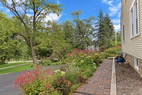 Tiny photo for 732 Rogers Road, Gurnee, IL 60031 (MLS # 12468065)