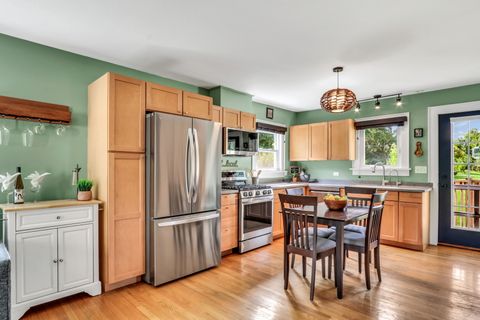 Tiny photo for 732 Rogers Road, Gurnee, IL 60031 (MLS # 12468065)