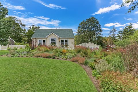 Tiny photo for 732 Rogers Road, Gurnee, IL 60031 (MLS # 12468065)