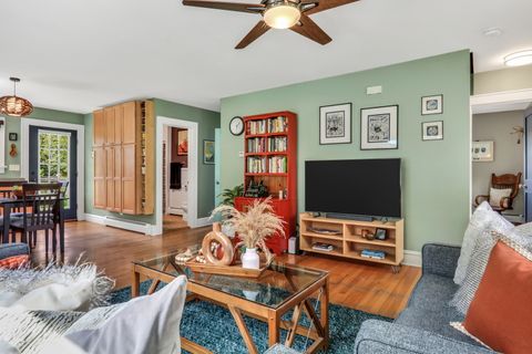 Tiny photo for 732 Rogers Road, Gurnee, IL 60031 (MLS # 12468065)
