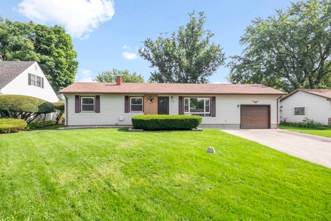 Photo of 10004 NW Circle Drive, Richmond, IL 60071 (MLS # 12731839)