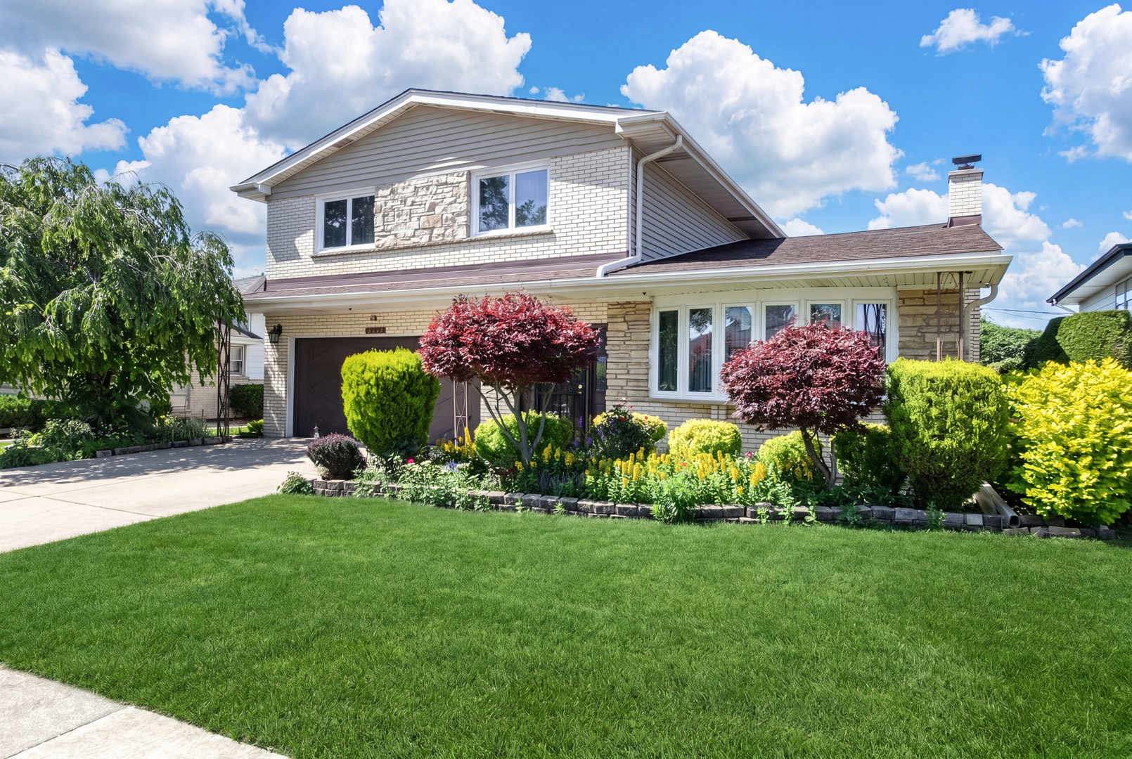 8432 W Amelia Drive