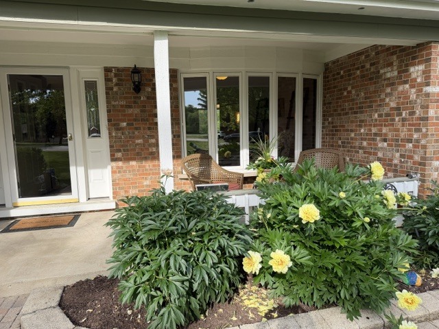 5N521 Carriage Way Drive