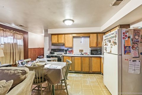 Tiny photo for 11555 S Peoria Street #A, Chicago, IL 60643 (MLS # 12539871)