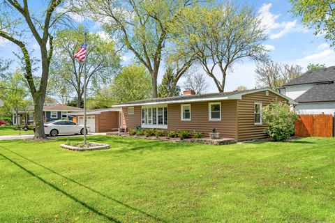 150 W 74th Street Burr Ridge IL 60527