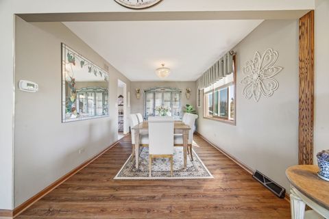 Tiny photo for 13736 W Cavecreek Court, Homer Glen, IL 60491 (MLS # 12519637)