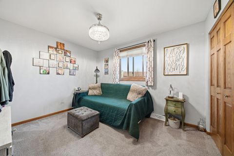 Tiny photo for 13736 W Cavecreek Court, Homer Glen, IL 60491 (MLS # 12519637)