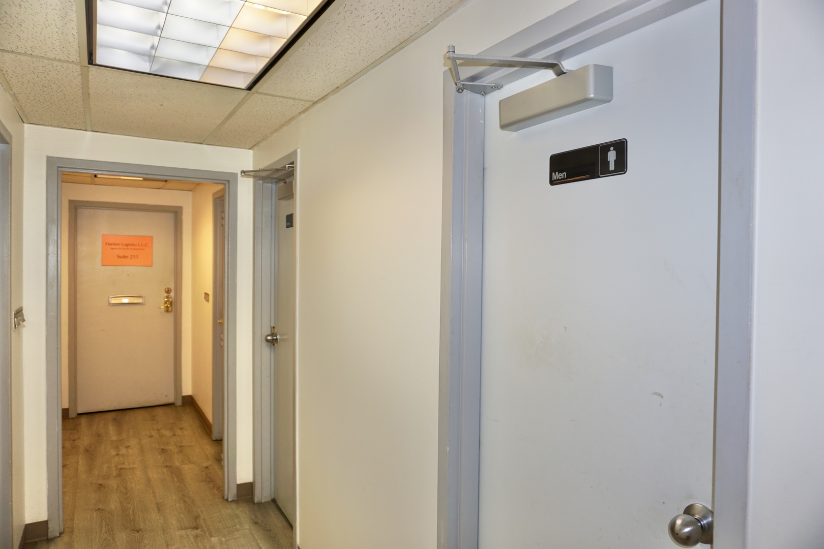 105 S Roselle Road