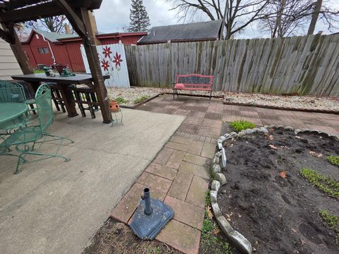 Tiny photo for 610 10th Avenue, Rock Falls, IL 61071 (MLS # 12616093)