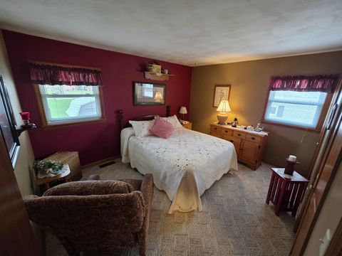 Tiny photo for 610 10th Avenue, Rock Falls, IL 61071 (MLS # 12616093)