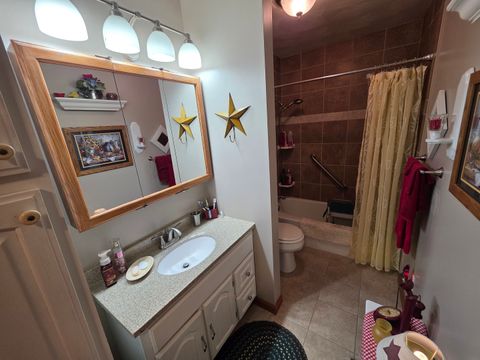 Tiny photo for 610 10th Avenue, Rock Falls, IL 61071 (MLS # 12616093)