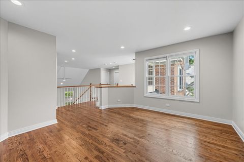 Tiny photo for 1685 Cornell Court, Lake Forest, IL 60045 (MLS # 12522295)