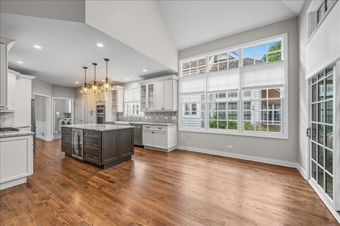 Tiny photo for 1685 Cornell Court, Lake Forest, IL 60045 (MLS # 12522295)