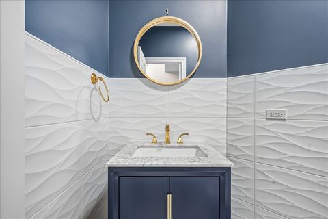 Tiny photo for 1685 Cornell Court, Lake Forest, IL 60045 (MLS # 12522295)