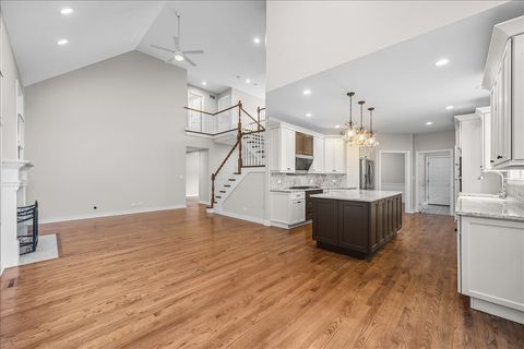 Tiny photo for 1685 Cornell Court, Lake Forest, IL 60045 (MLS # 12522295)