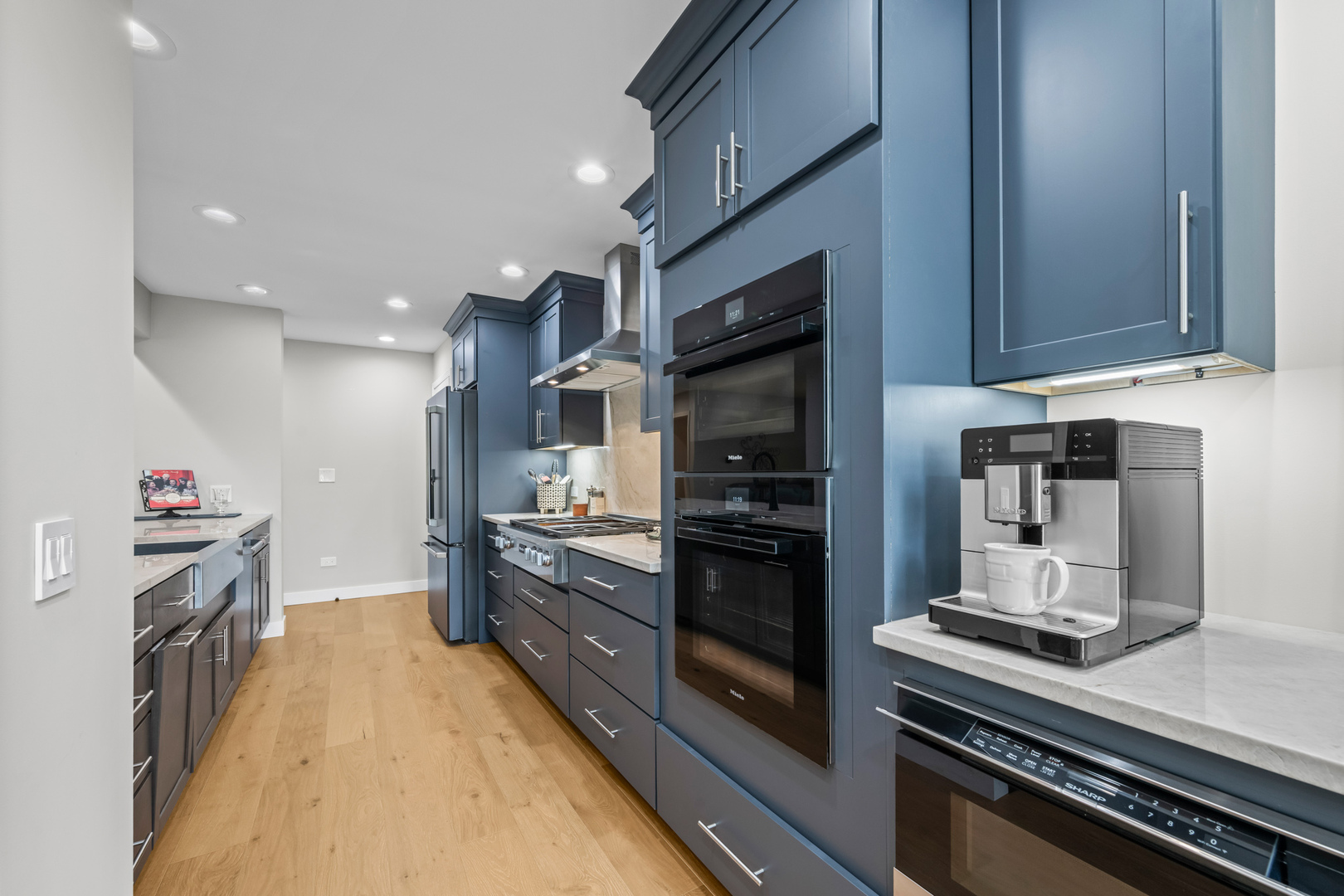607 Stone Brook Court 47-1