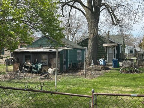 Tiny photo for 184 S Forest Avenue, Bradley, IL 60915 (MLS # 12347276)