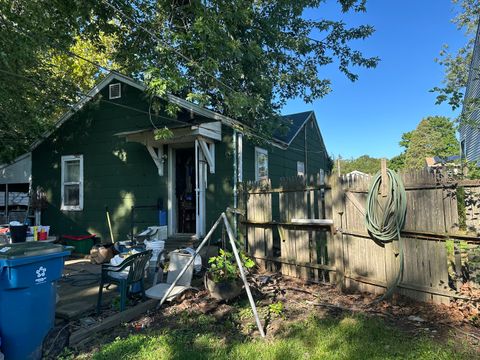 Tiny photo for 184 S Forest Avenue, Bradley, IL 60915 (MLS # 12347276)